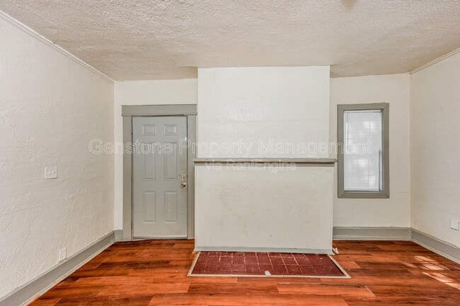 Photo - 8036 4th Ave N