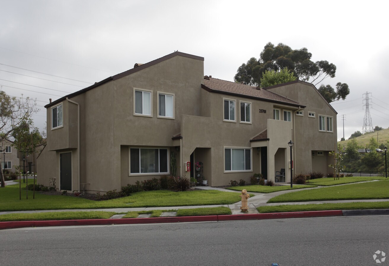 Photo - Rancho Moulton Apartments