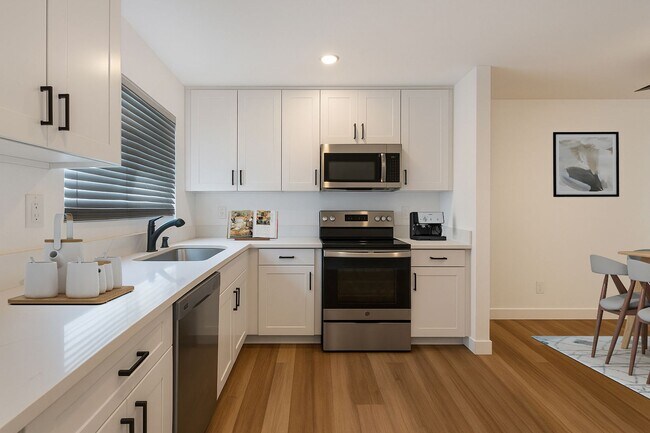 GeoLiv Hillcrest Oaks LLC