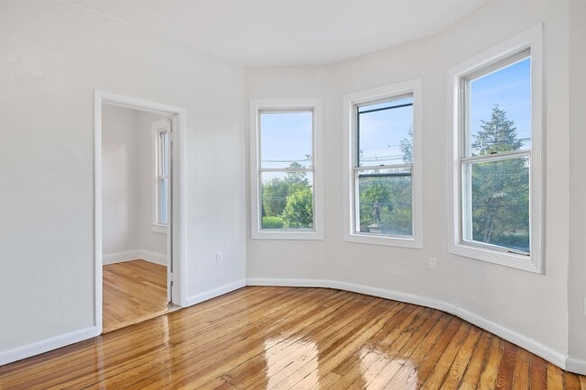 Photo - 313 23rd St Unit 2