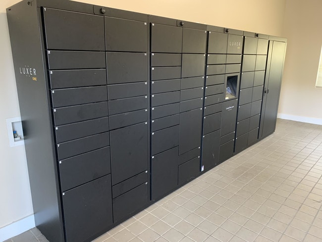 Luxer Boxes