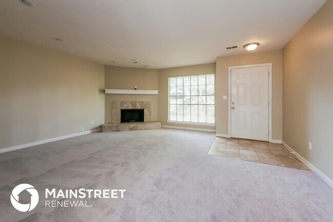 Photo - 8202 Winewood Ct