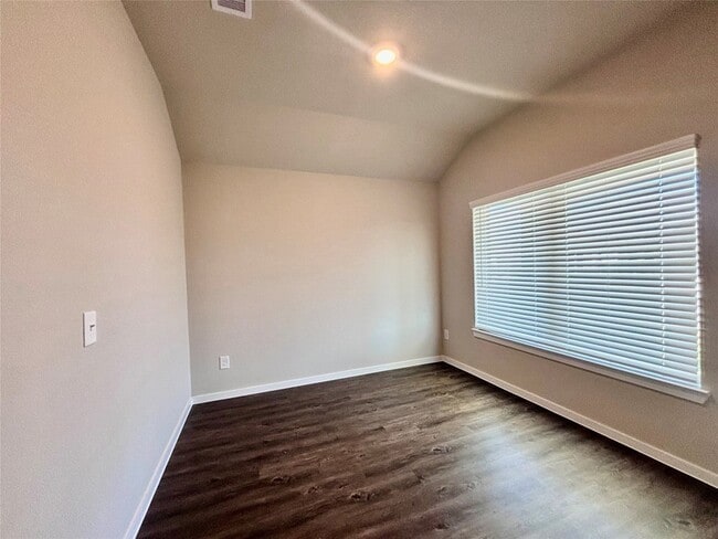 Photo - 17327 Roxboro Rdg Ln