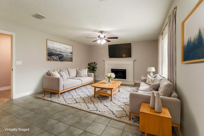 Photo - 4002 Ashwood Dr