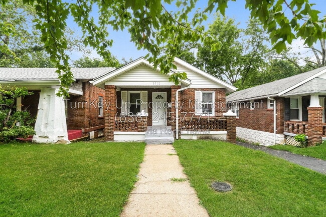 Building Photo - 3518 Maywood Ave
