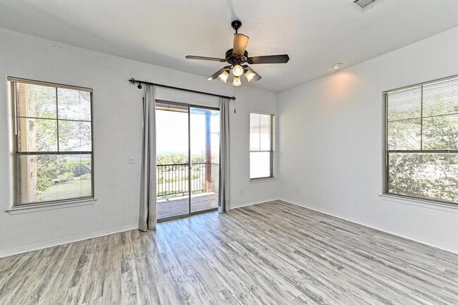 Photo - 4307 Eck Ln Unit 107