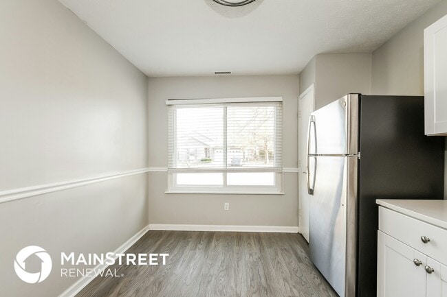 Photo - 3811 Oil Creek Dr