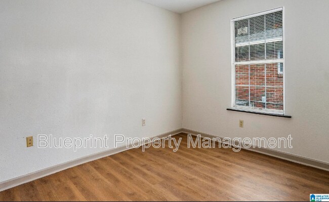 Photo - 1726 1st Pl S