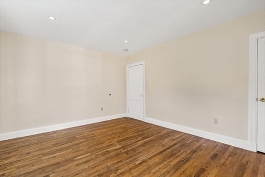Photo - 19 Beechcroft St Unit 2