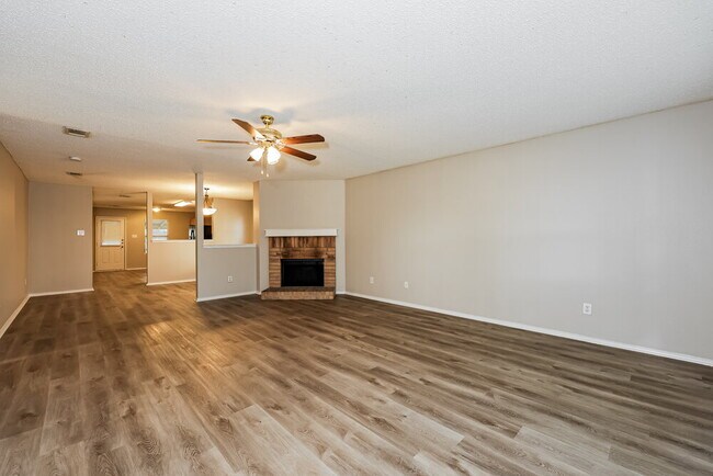 548 Magdalen Ave