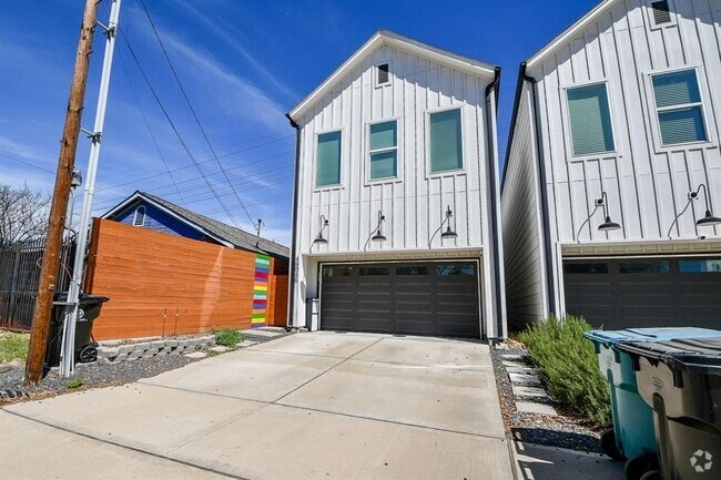 Building Photo - 4508 Hardy St Rental