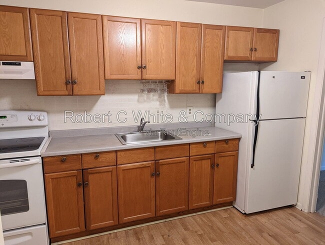 Photo - 1730 State St Unit Apartment 408