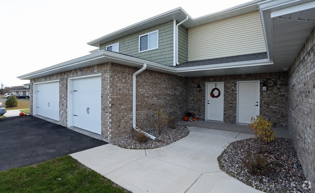 Green Meadows Townhomes