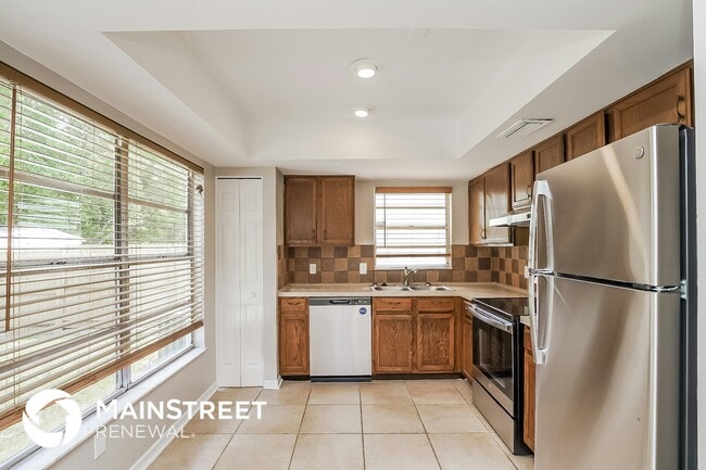 1000 McCully Ct