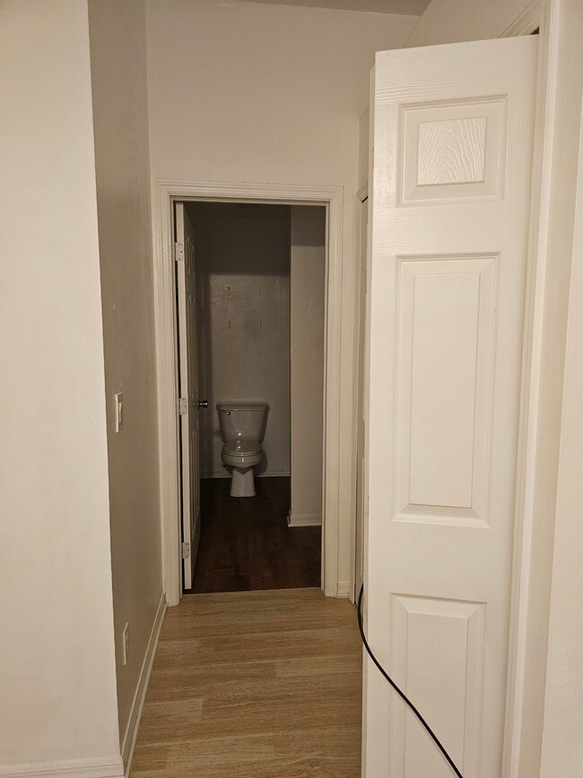 Photo - 117 Homer Ave S