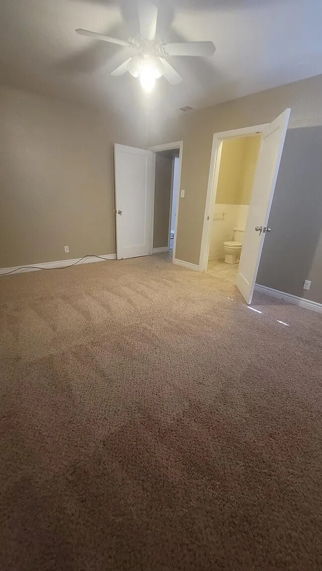 Photo - 1429 Woodland Dr