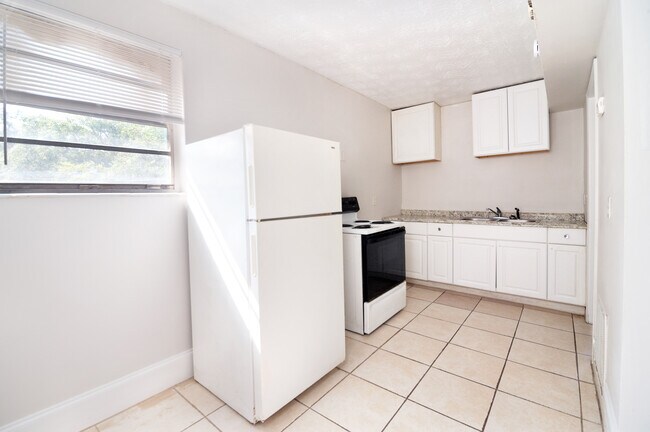 Photo - NEW JAX APTS