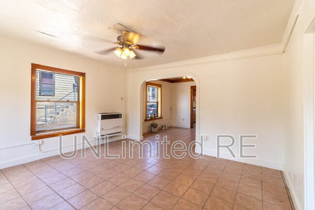 Photo - 306 S Humphreys St