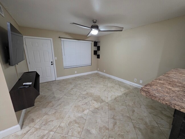 10046 Winding Lake Rd Unit 202