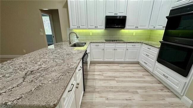 Photo - 8850 Creek Run Dr