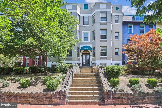 Photo - 1125 Maryland Ave NE Unit 16
