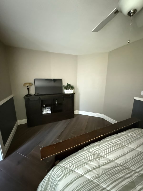 Photo - 40089 High St