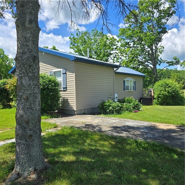 Photo - 1421 King Hill Rd