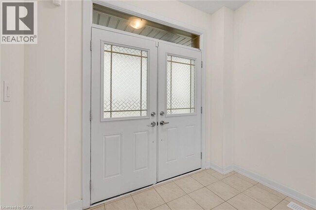 Photo - 22 Lilac Cir