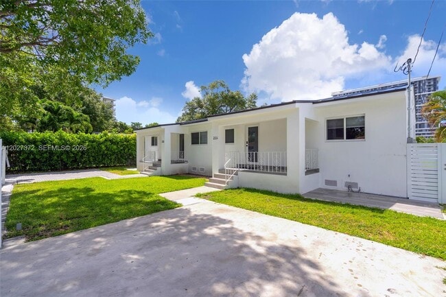 Photo - 2814 SW 26th St Unit 2814