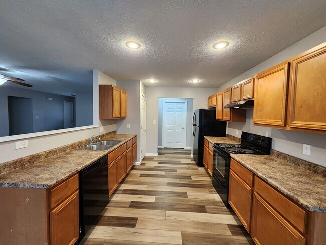 Photo - 4 bed 2 bath Home Located On The Eastside