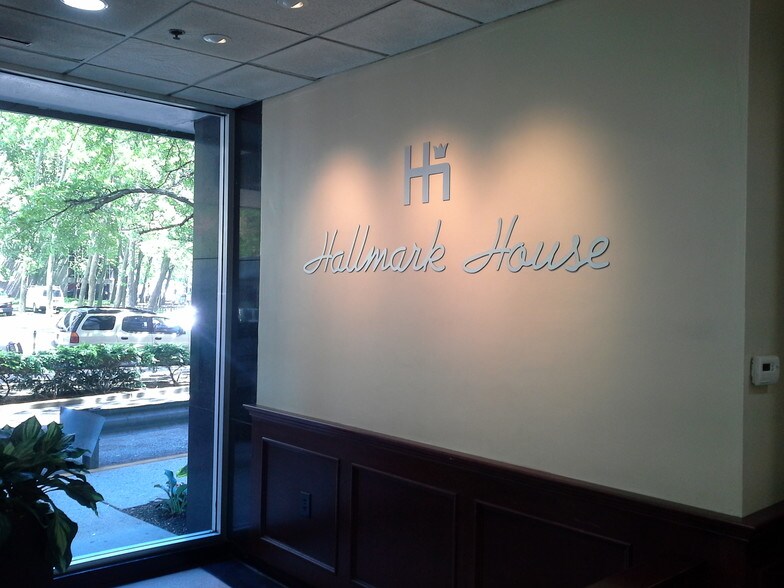 Hallmark House Apartments 10 Hill St Newark Nj 07102 Hallmark House Apartments 10 Hill St Newark Nj 07102