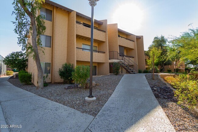 8055 E Thomas Rd Unit C107