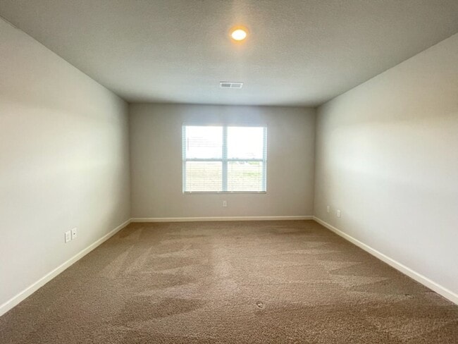 Photo - BRAND NEW HOME!