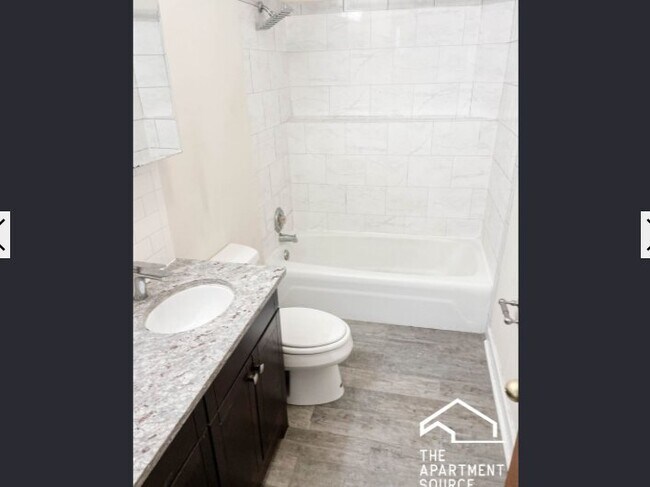 Photo - 881 W Lill Ave Unidad D2