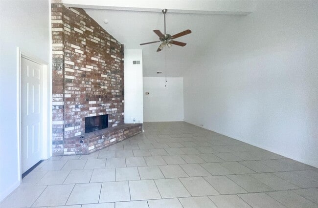 Photo - 9506 Riverside Lodge Dr