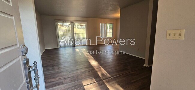 3174 Shawnee Ct