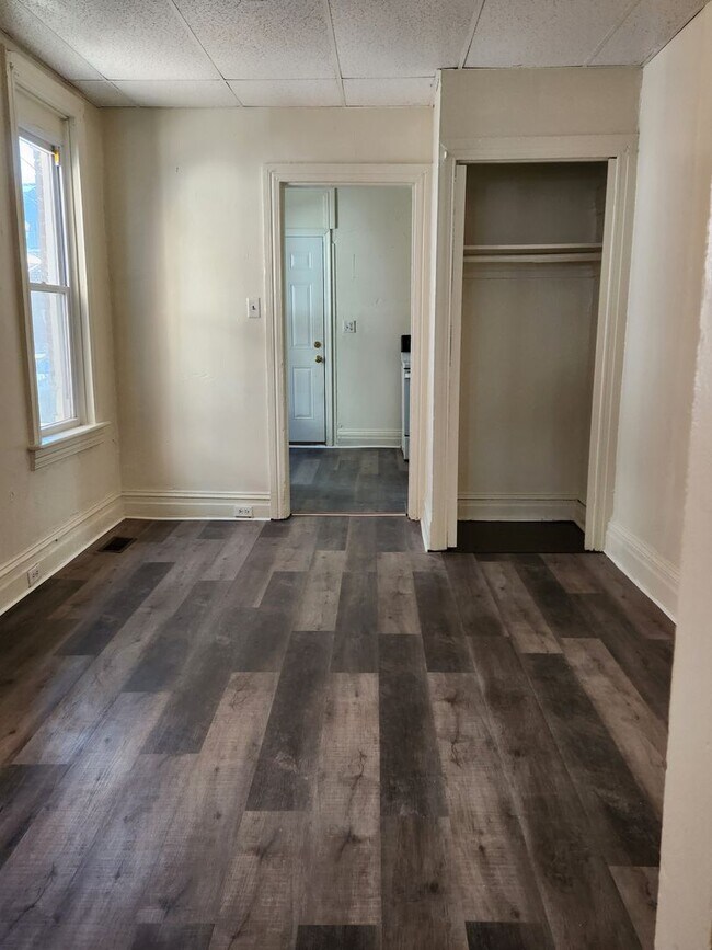 Photo - 920 W. KING STREET Unidad 920 W. KING ST. #1FL