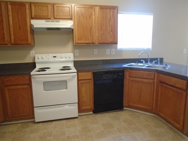 Photo - 812 Carlton Pointe Pl