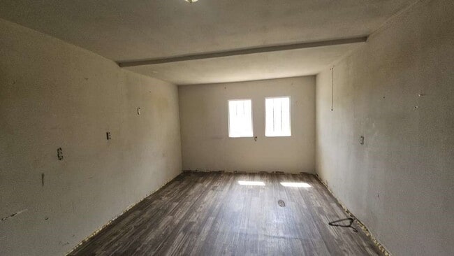 Photo - 6502 W Montgomery Rd