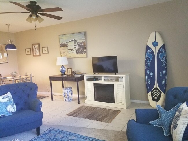 Photo - 850 Horizon W Unit 207