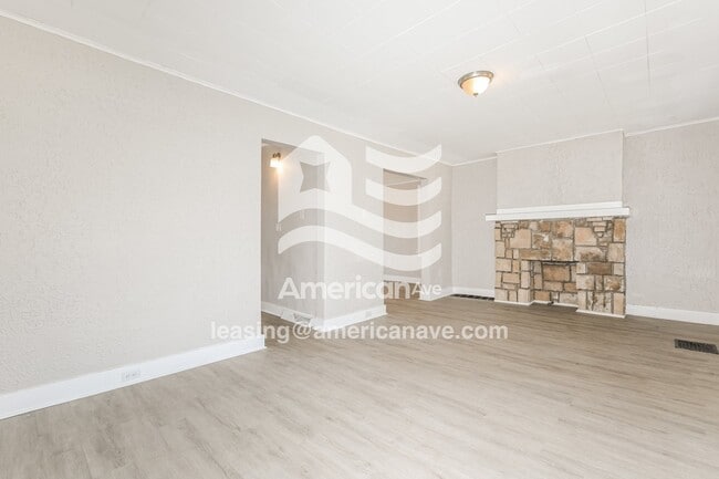 Photo - 1221 McNeilly Ave