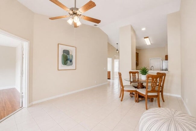 Photo - 7958 Piper Ln