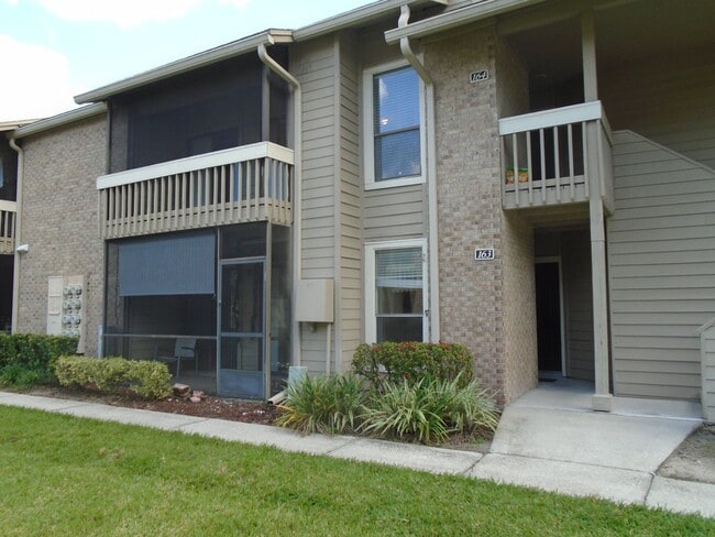 Building Photo - Nice Condo