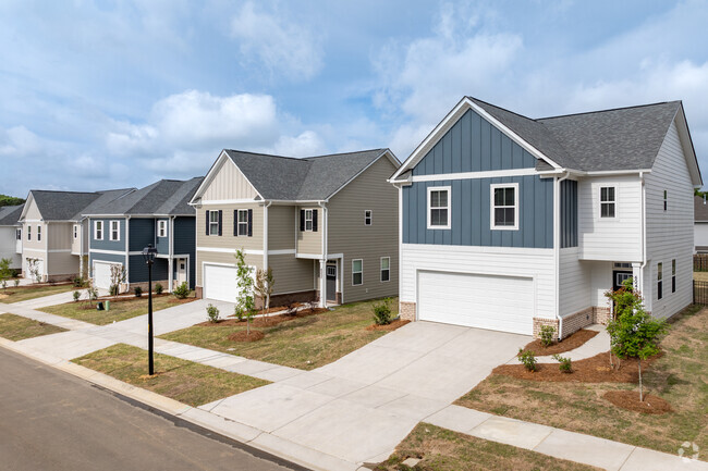 Building Photo - Hadley Crossing Rental