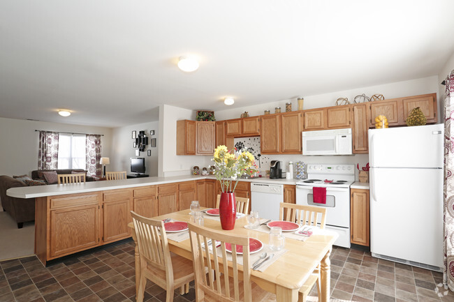 2BR, 2.5BA - 1300 SF - State College Collective on Northbrook Apartments