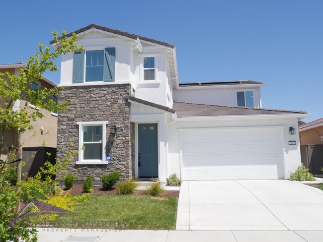 Modern Two-story 4 Bed 3.5 Bath 2,786 sqft... - Modern Two-story 4 Bed 3.5 Bath 2,786 sqft... Casa