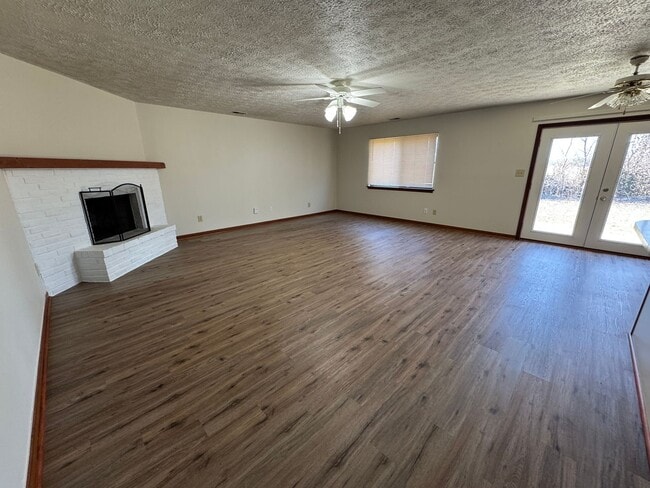 Photo - 378 Boonesboro Rd