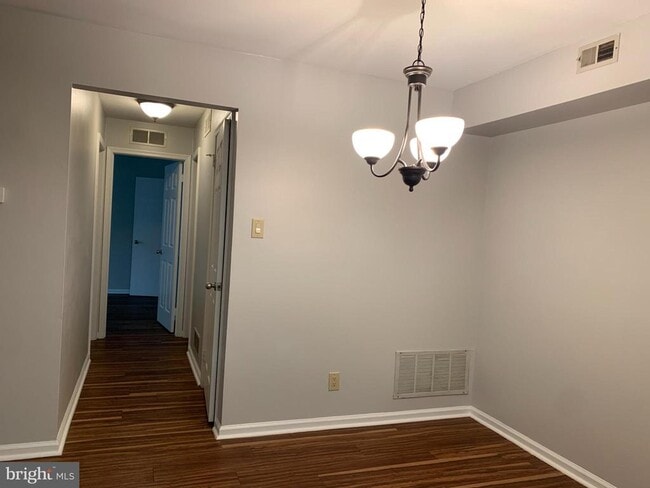 Photo - 4403A Fenwick Ln