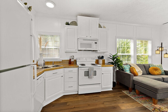 Photo - 47 San Marco Ave Unit ID1281909P