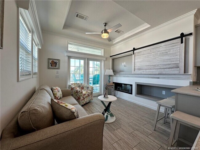 Photo - 219 NE Sunrise Terrace